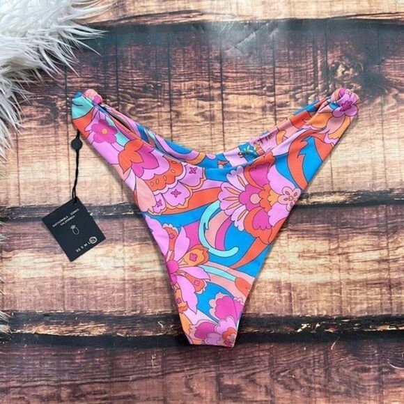 Skatie Suzanne Bottom Lanai Swim Bikini - Picture 5 of 9